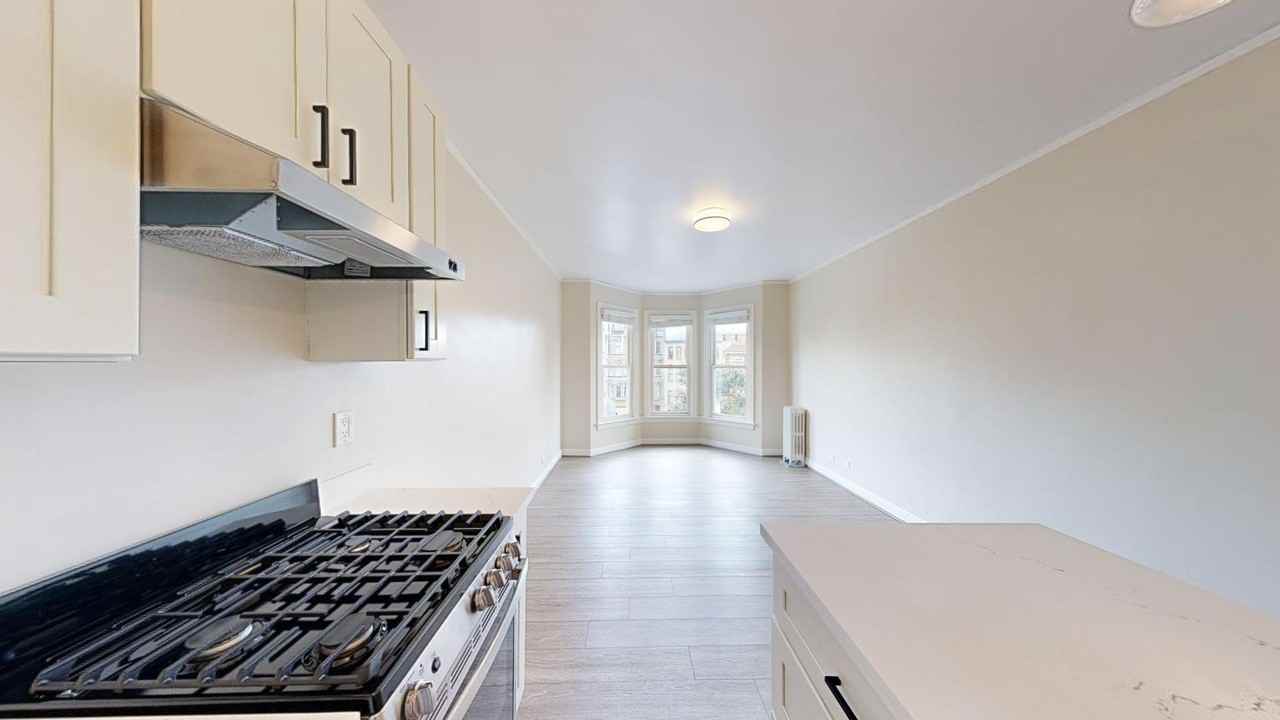 1260 Broadway Street - Photo 7 of 27