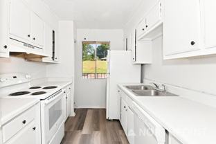 1208 Bush River Rd #H7 - Photo 1 of 1