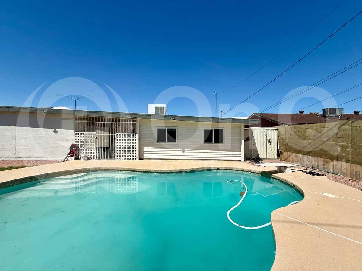 2009 E 3rd Dr #B - Photo 7 of 11