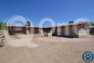 2824 W Louise Dr #B - Photo 1 of 1