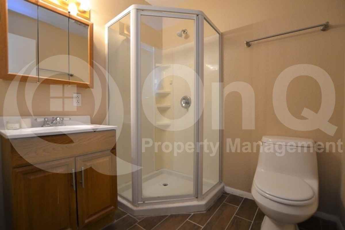 2824 W Louise Dr #B - Photo 6 of 8