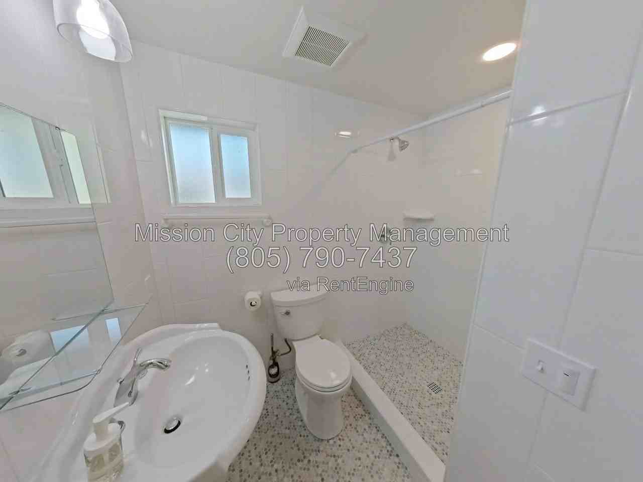 425 San Domingo Dr #101 - Photo 6 of 8