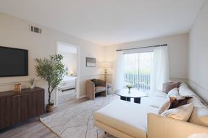 featured image of 1245 Palm Bay Rd Ne