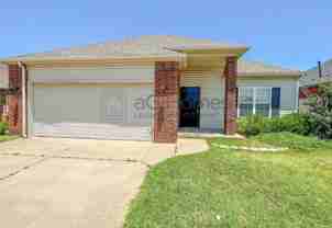 5925 Se 69th St - Photo 1 of 1