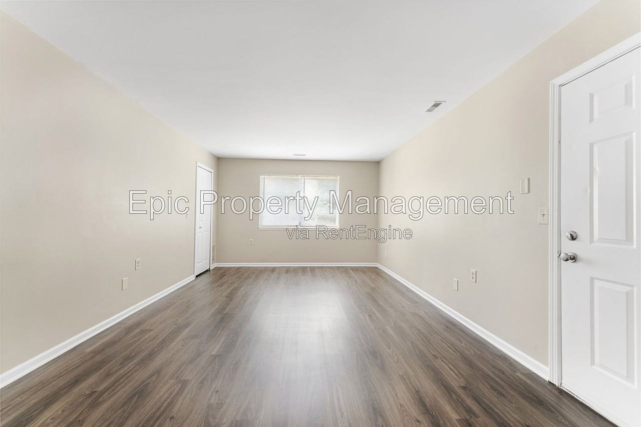 2700 6th St #304D - Photo 5 of 10