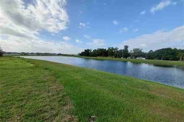 11103 Sage Canyon Dr - Photo 2 of 25