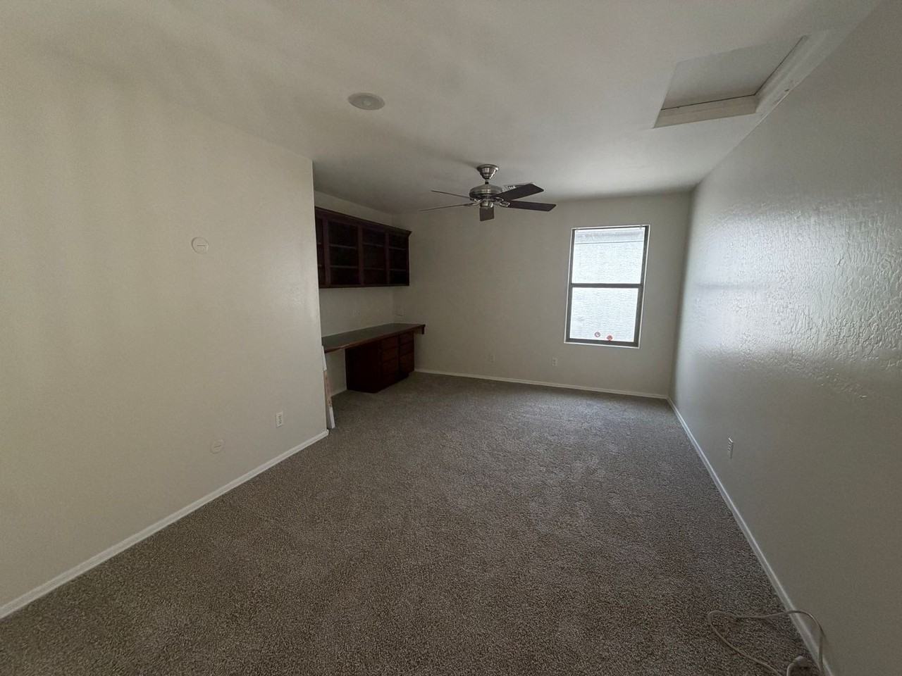 17112 W Young St - Photo 7 of 28