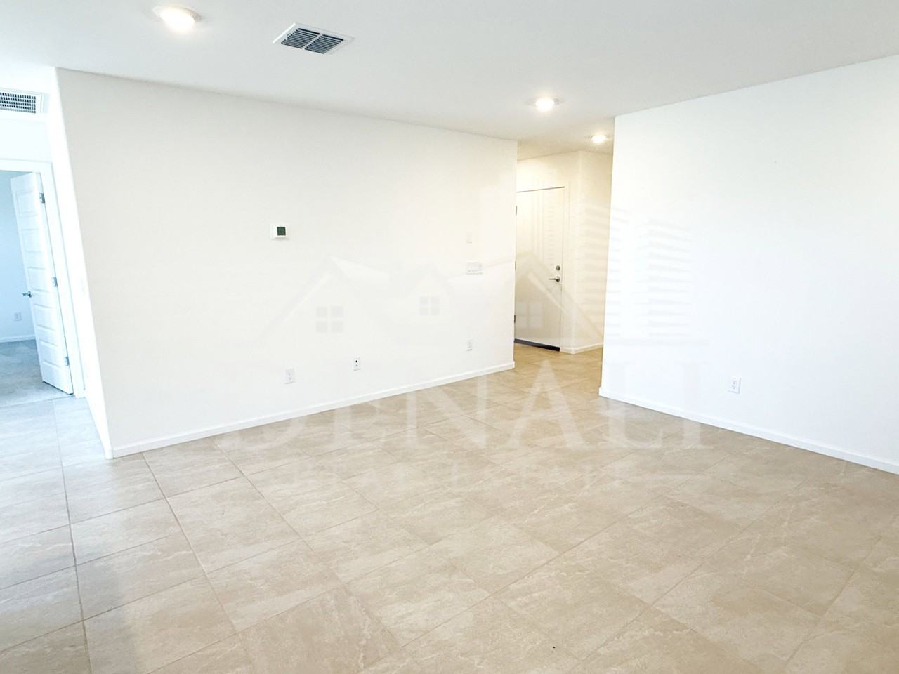 32300 N Hermon Rd - Photo 5 of 20