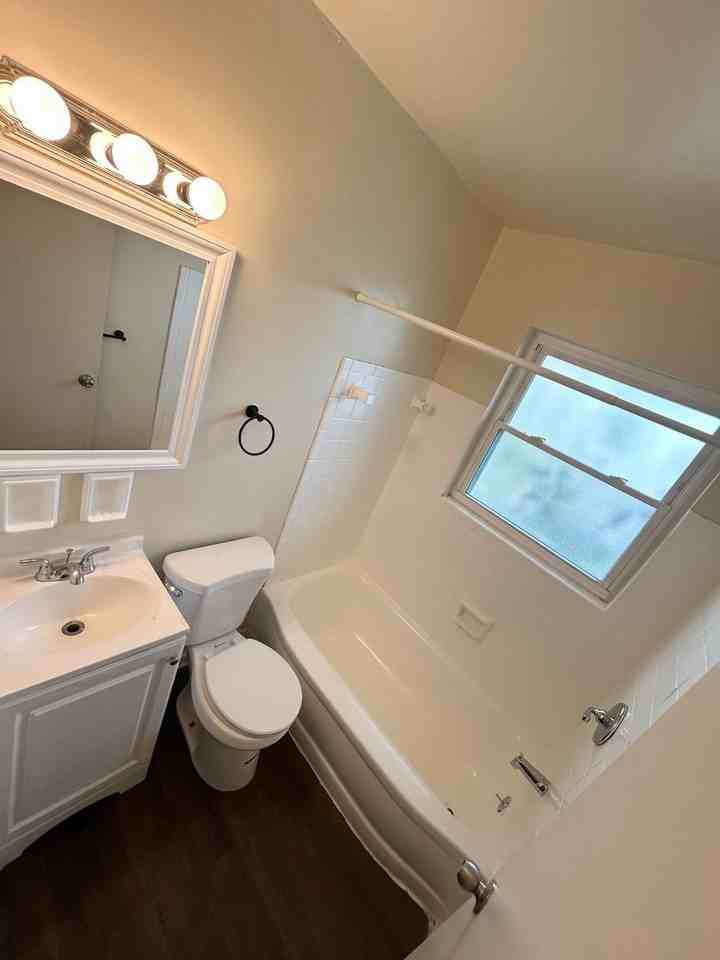 2616 Newport Ave #1 - Photo 2 of 5