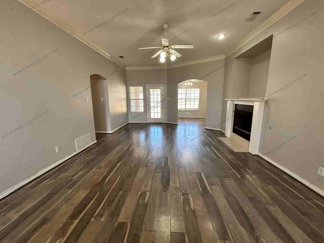 312 Northridge Dr - Photo 2 of 31