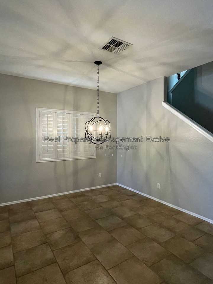 3632 W Jacksonville Dr - Photo 5 of 30