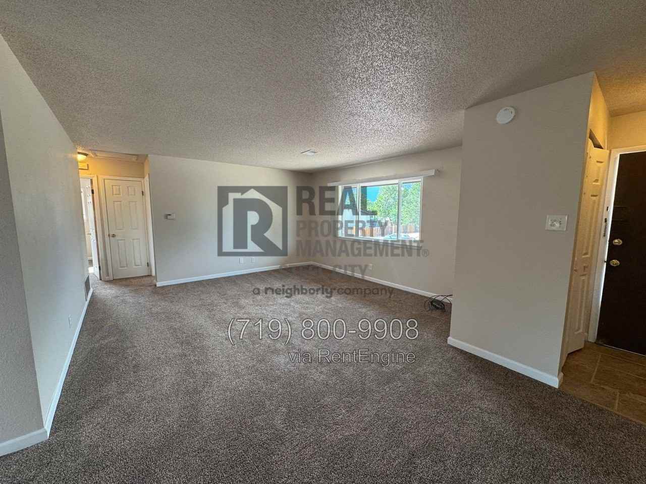 20 Alan Shepard Rd #14 - Photo 6 of 20