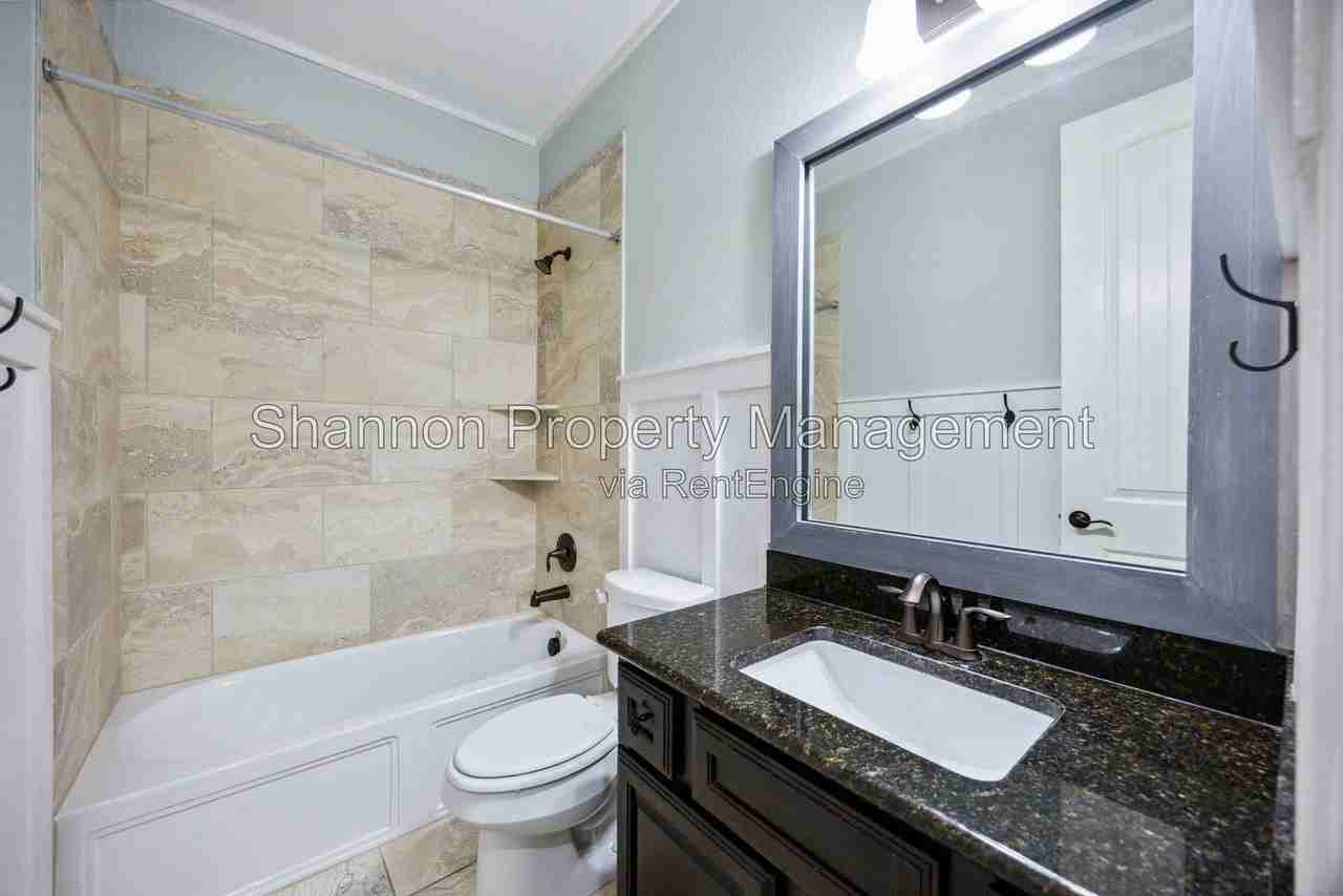 13318 Cameron Reach Dr - Photo 3 of 21