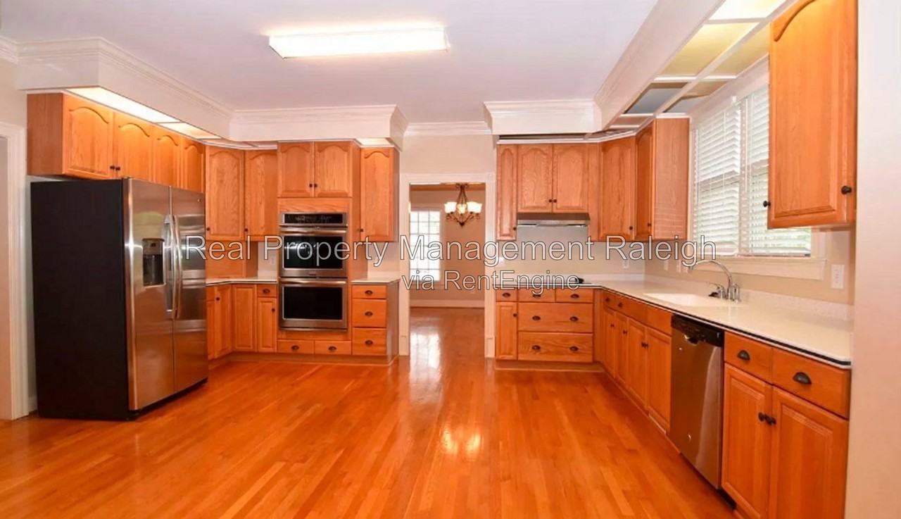 3528 Eden Croft Dr - Photo 6 of 21