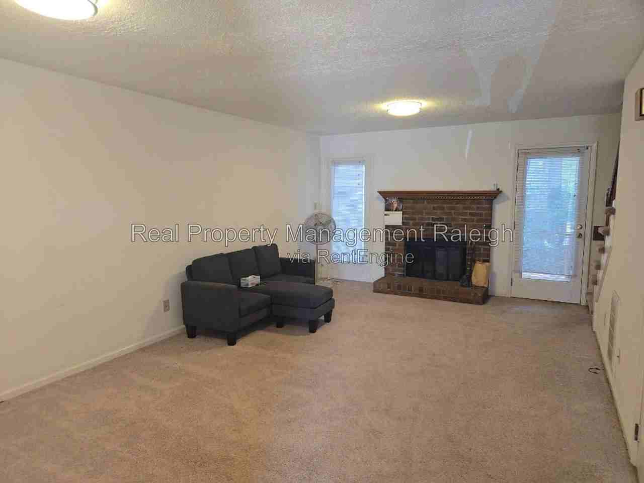 4130 Kaplan Dr - Photo 5 of 13