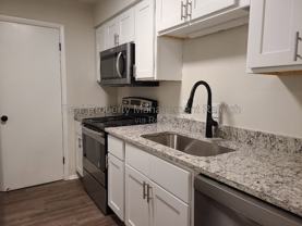 1004 Sandlin Pl #F - Photo 1 of 1