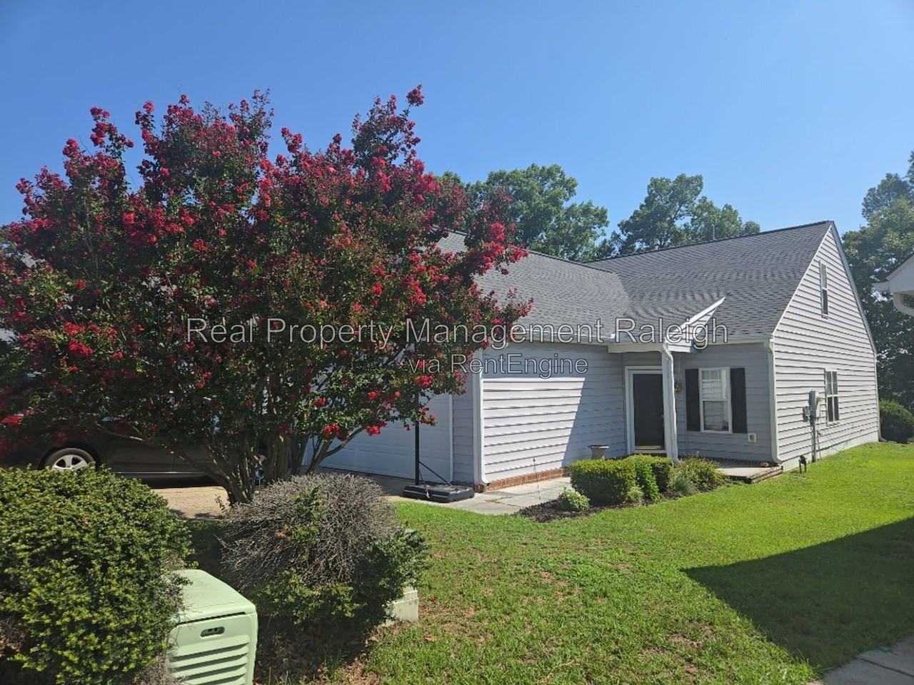 2152 Castle Pines Dr - Photo 3 of 21