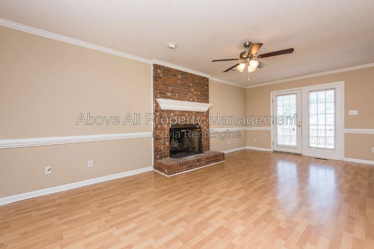 408 Hunters Ridge Dr - Photo 4 of 28