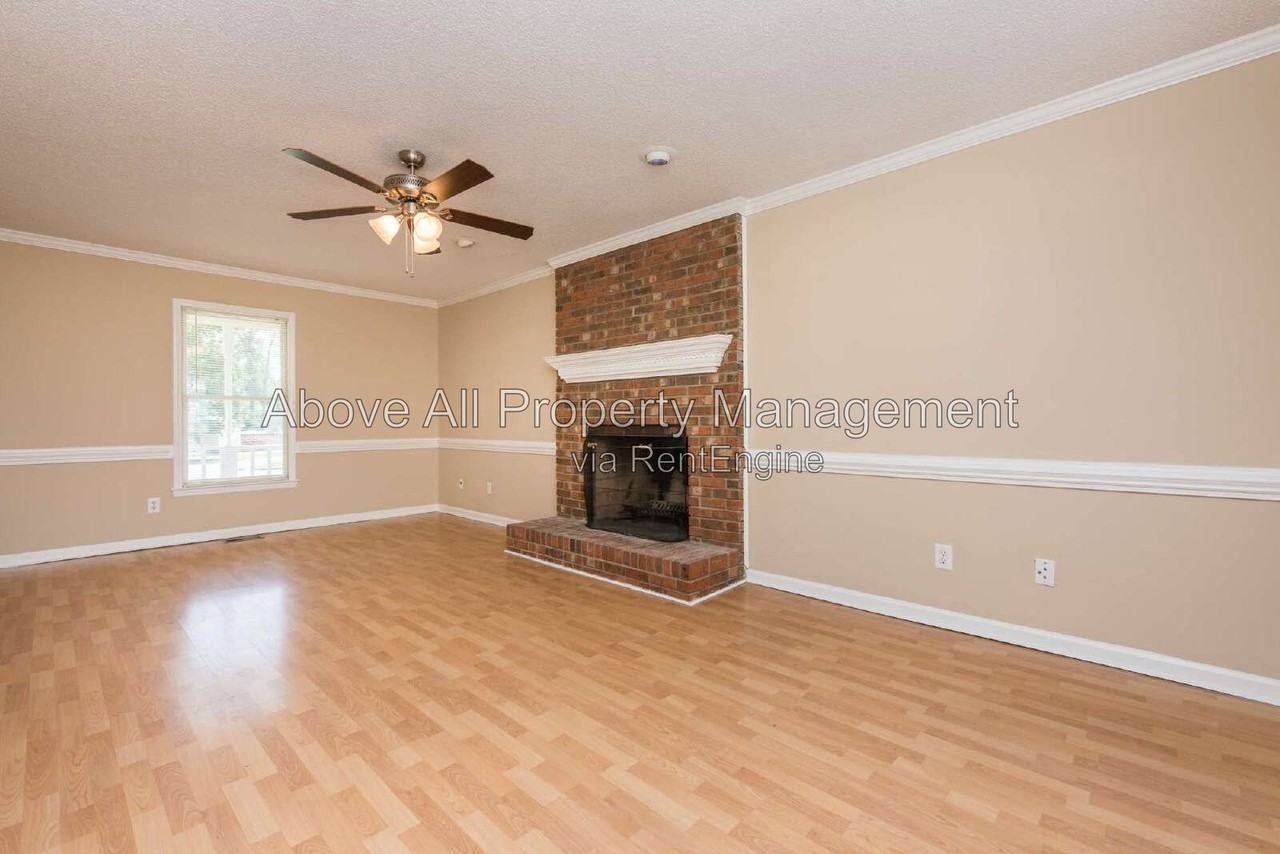 408 Hunters Ridge Dr - Photo 5 of 28