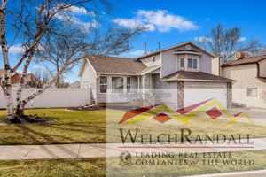 featured image of 958 E Meadow Way Dr