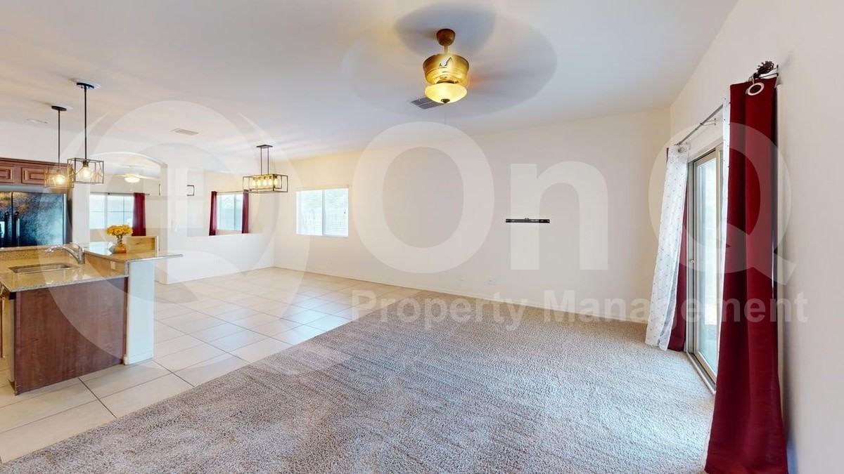 802 W Witt Ave - Photo 7 of 38