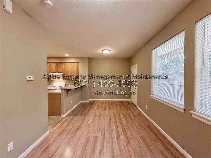 3540 Se 119th Ave #5 - Photo 5 of 19