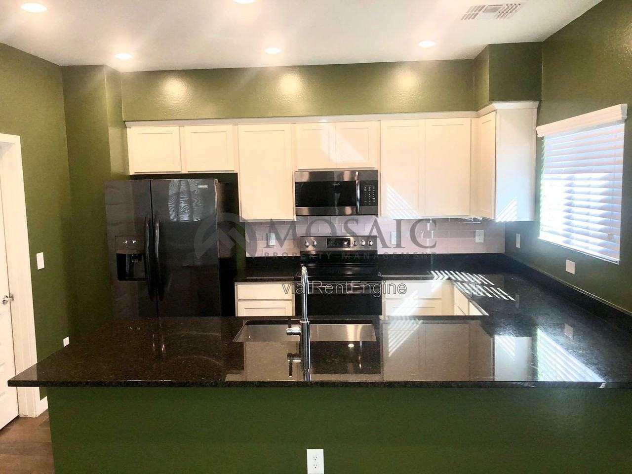 1851 E Frye Rd #102 - Photo 3 of 15