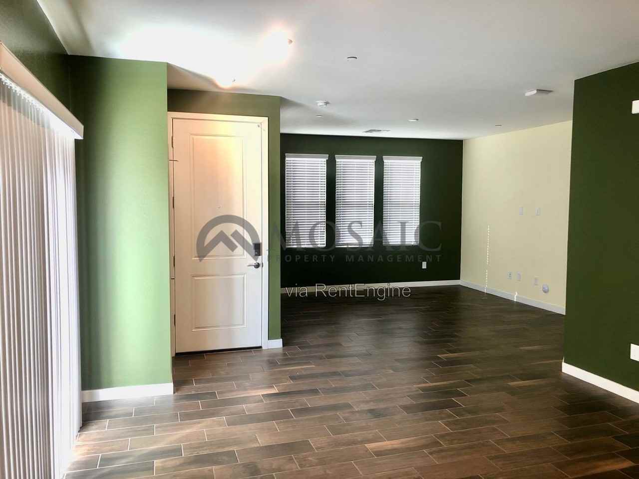 1851 E Frye Rd #102 - Photo 4 of 15