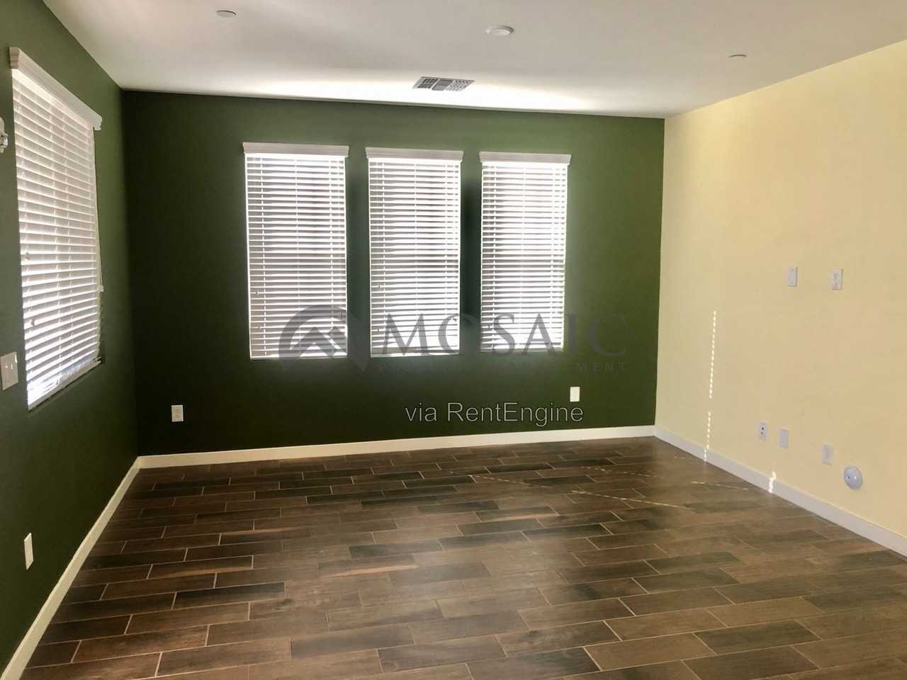 1851 E Frye Rd #102 - Photo 5 of 15