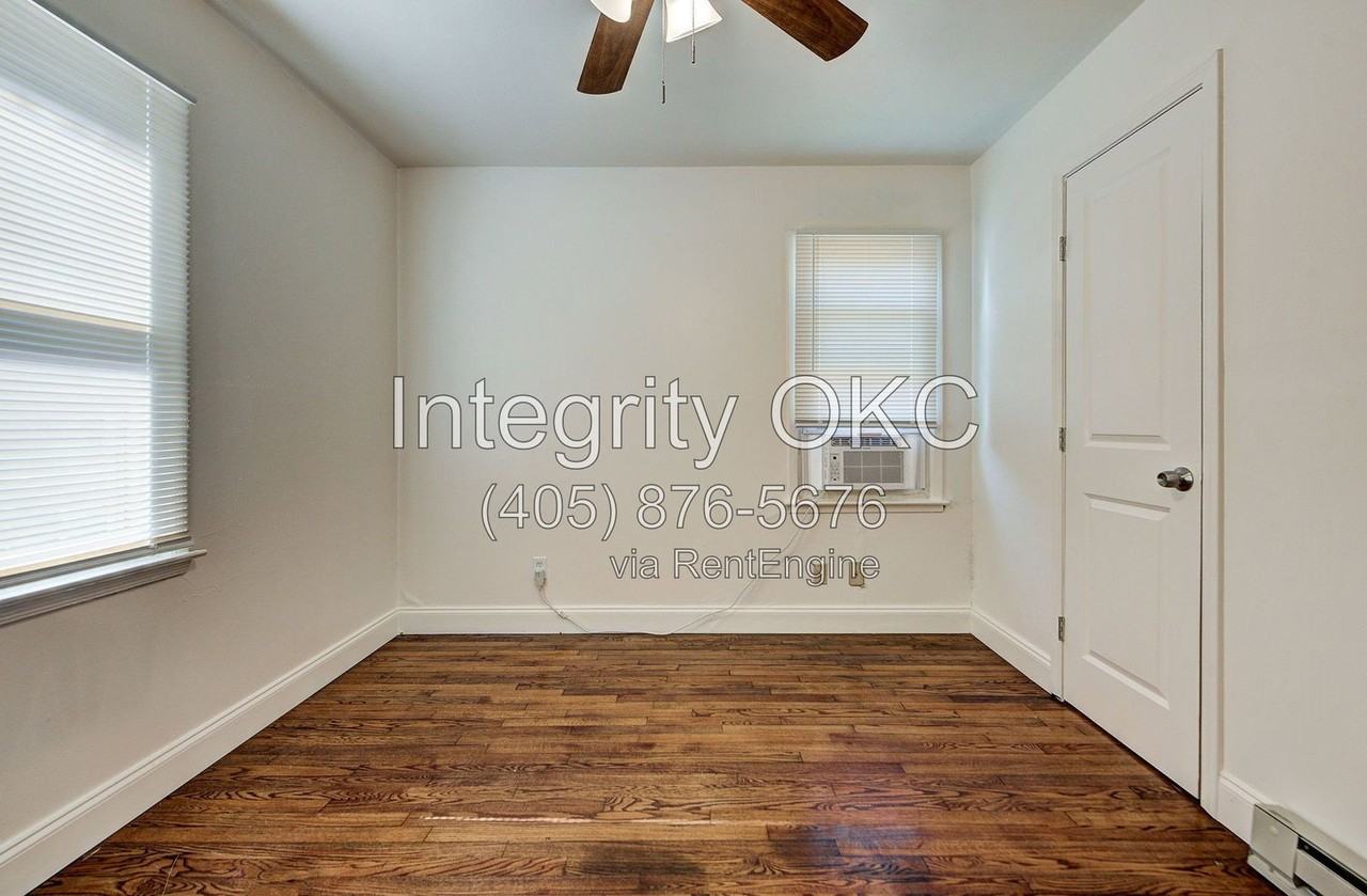 2321 Mccracken Dr - Photo 5 of 34