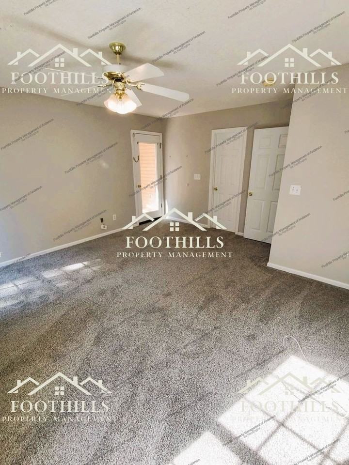 129 Ashton Ln - Photo 6 of 18