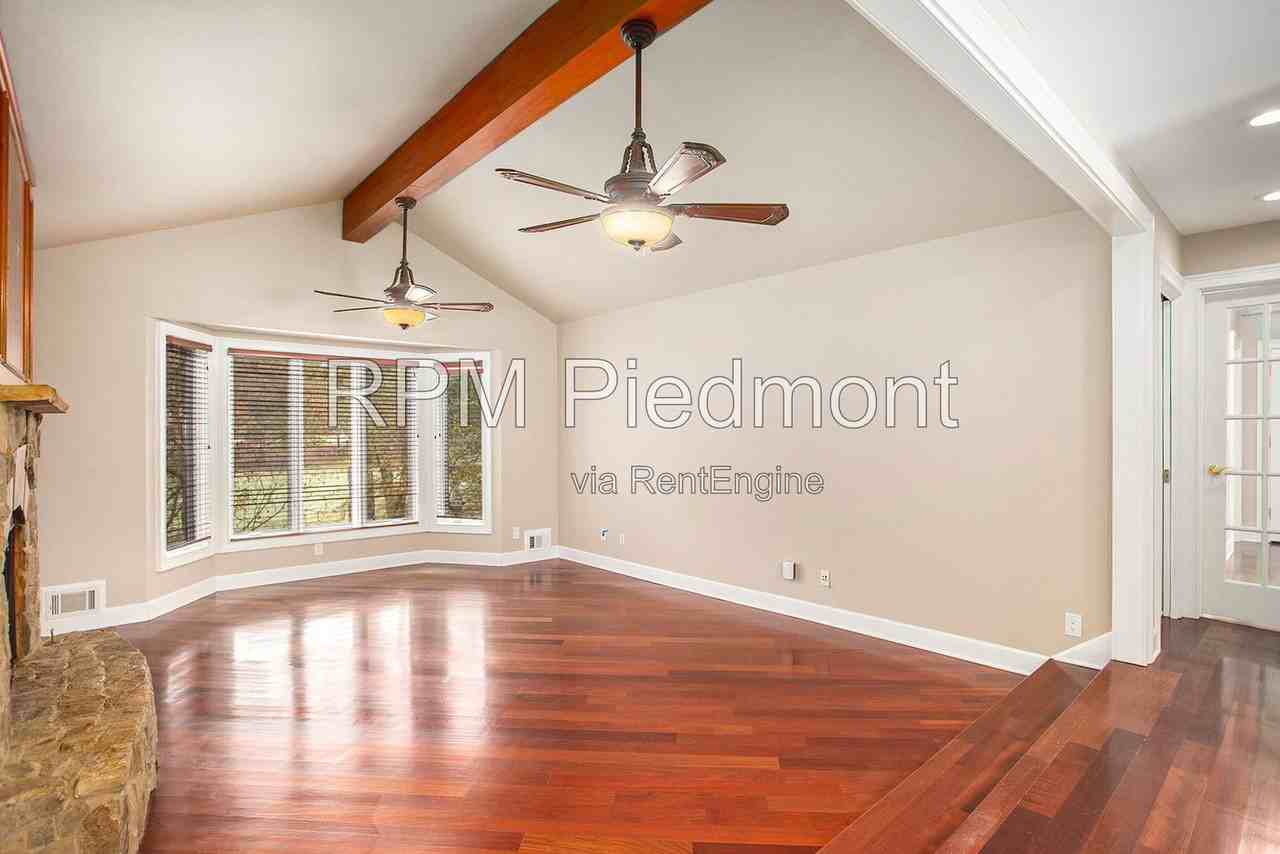 630 Pine Point Trce - Photo 7 of 34