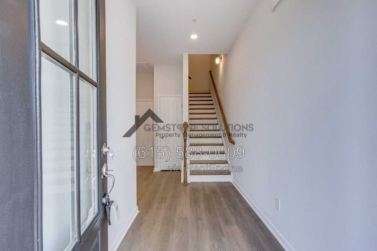 2063 Tollgate Blvd - Photo 3 of 39