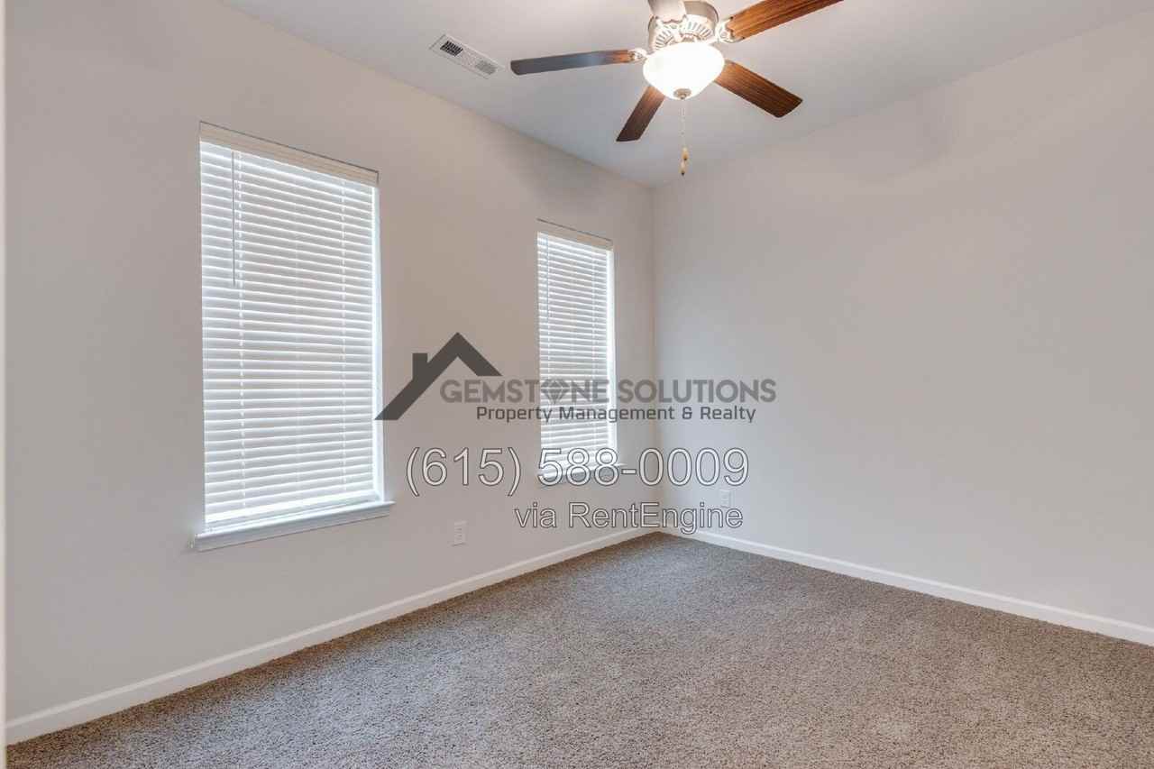 2063 Tollgate Blvd - Photo 5 of 39