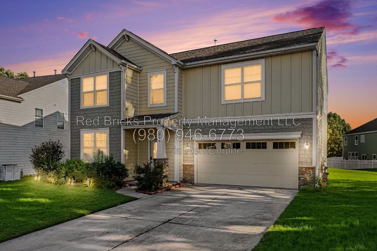2714 Aldergrove Rd - Photo 4 of 31