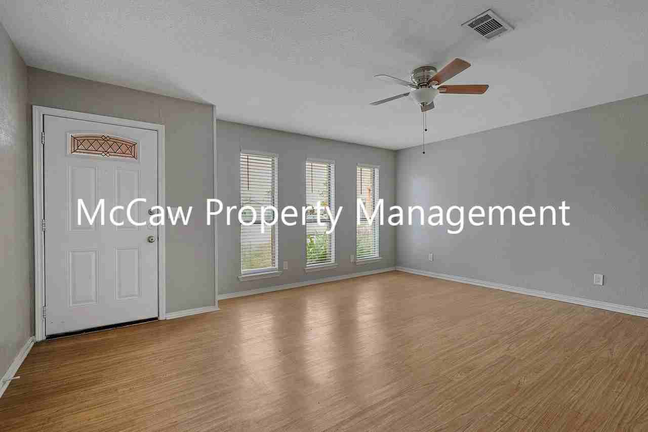 1414 White Way - Photo 3 of 20
