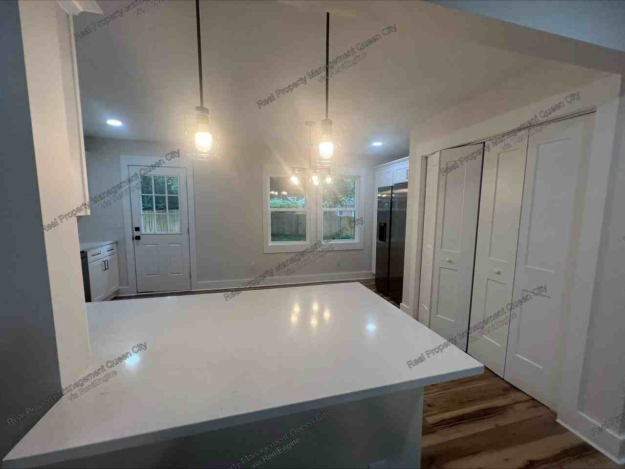 2513 Westgrove Dr - Photo 3 of 22