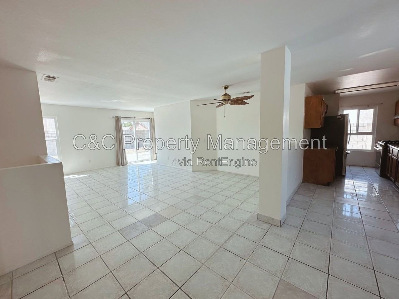 17944 Kendall Cir - Photo 3 of 16