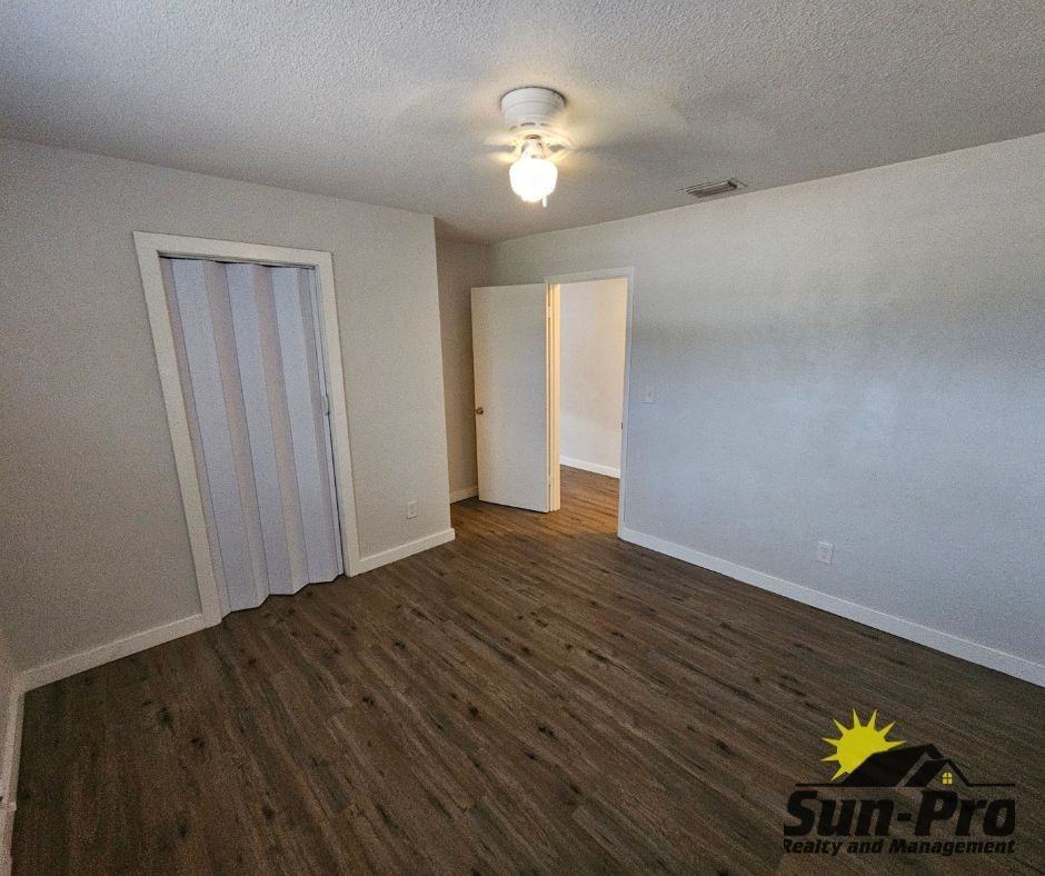 708 Georgia St #4 - Photo 4 of 10