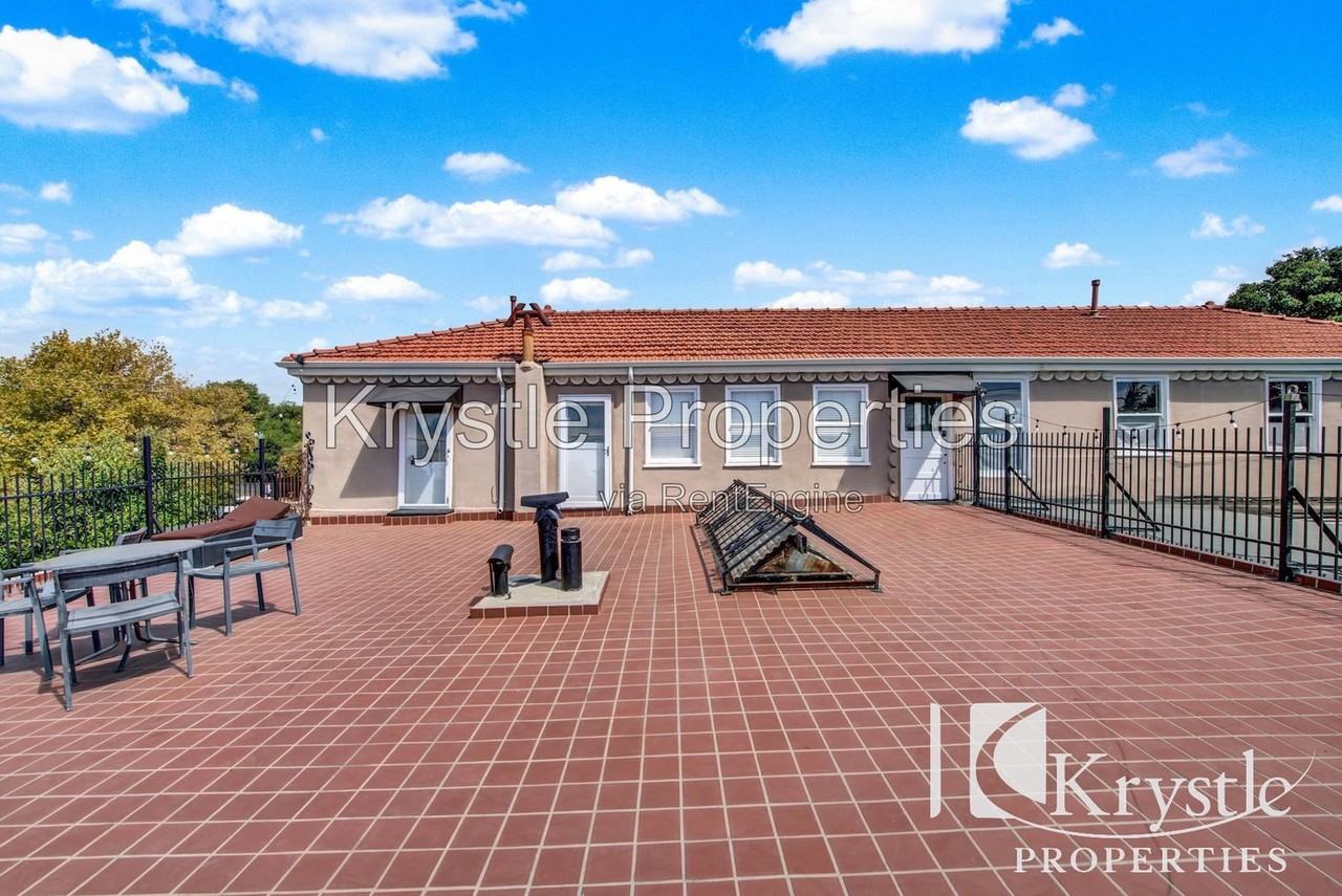318 Napa Ave #B - Photo 2 of 23