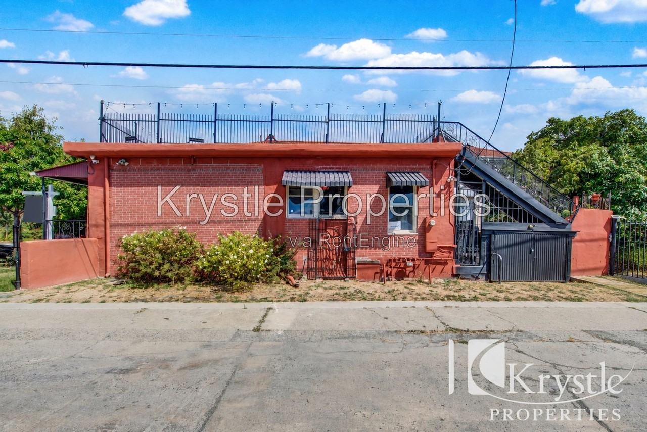 318 Napa Ave #B - Photo 4 of 23