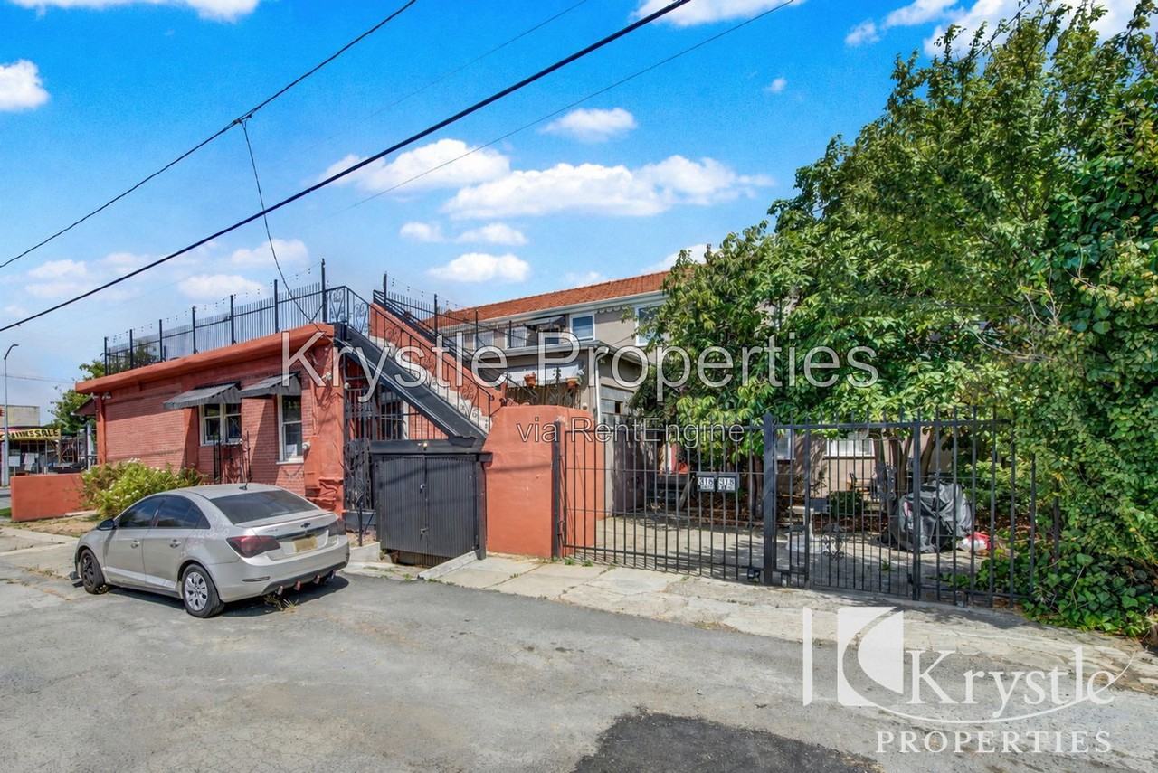 318 Napa Ave #B - Photo 5 of 23