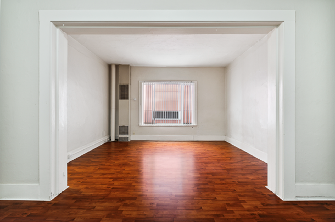 Uptowner Apartments - Photo 2 of 11