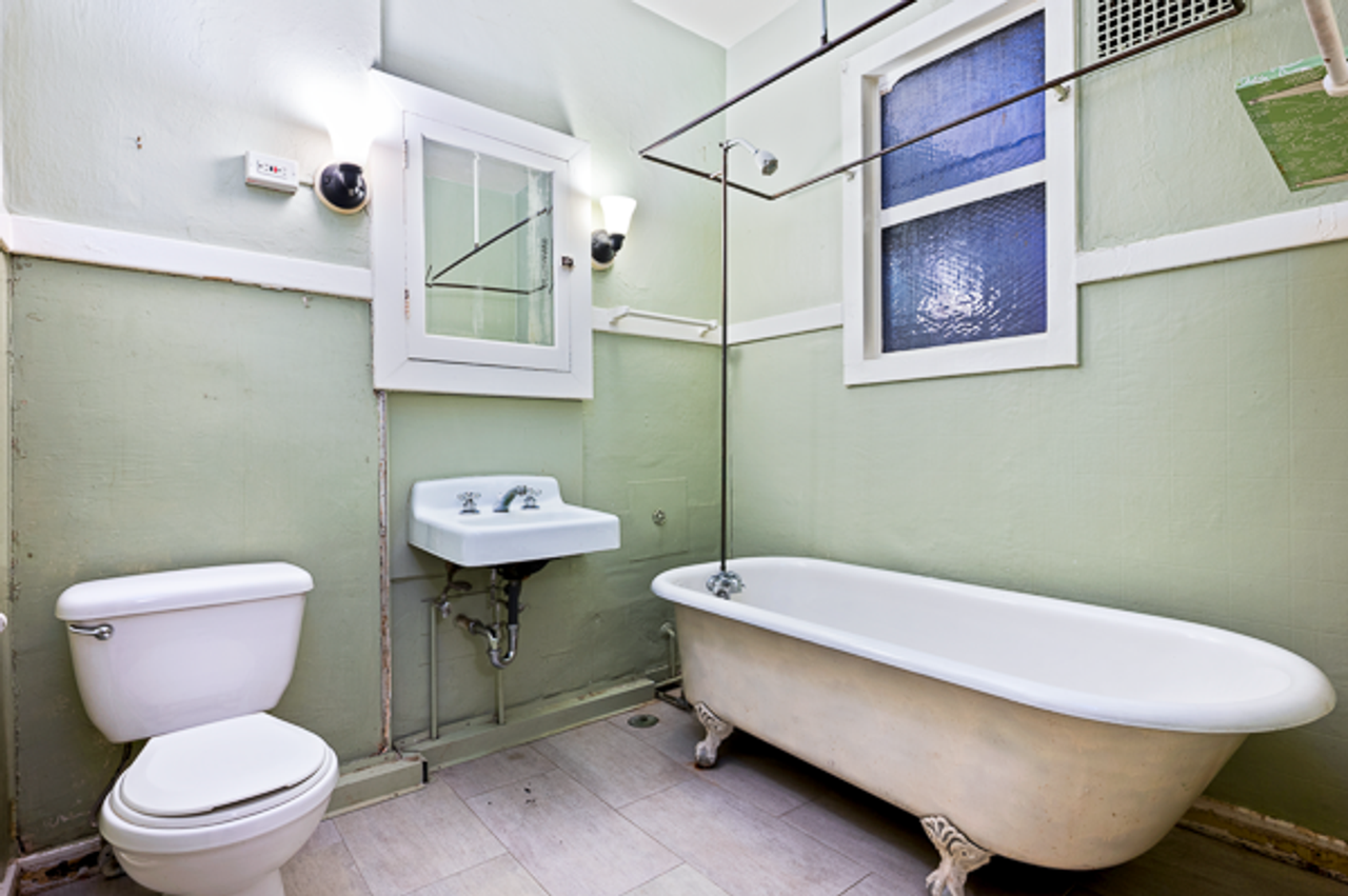 Uptowner Apartments - Photo 5 of 11
