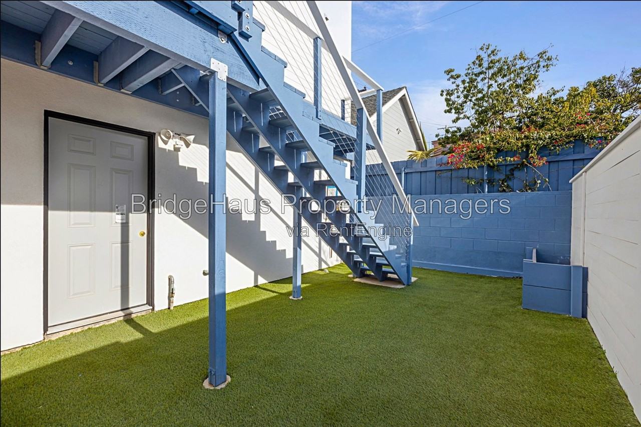 4656 Santa Monica Ave - Photo 2 of 21
