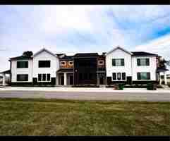 featured image of 301 Se 4th St