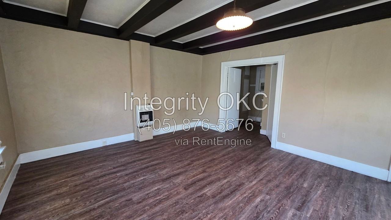 571 S University Blvd #2 - Photo 2 of 10