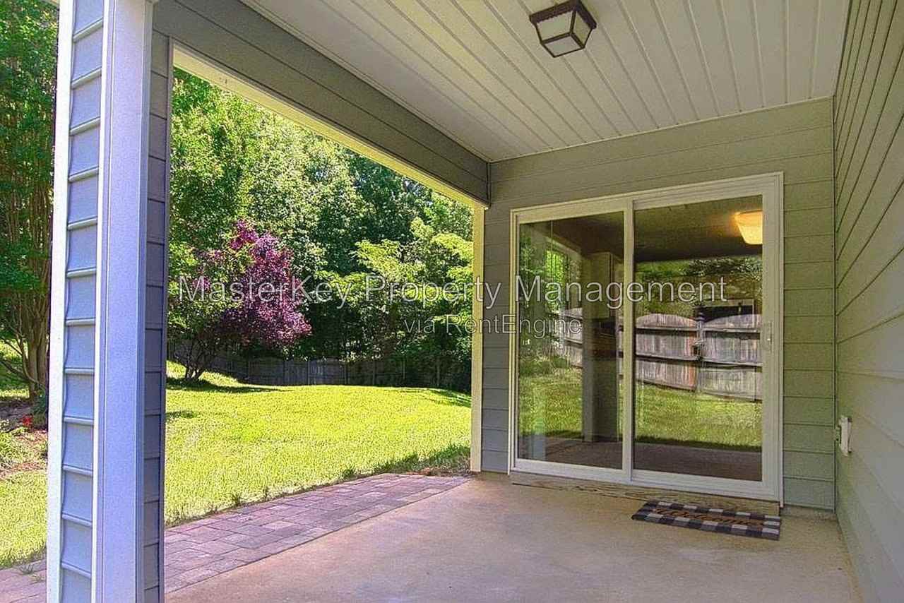 507 Thorncrest Dr - Photo 3 of 4