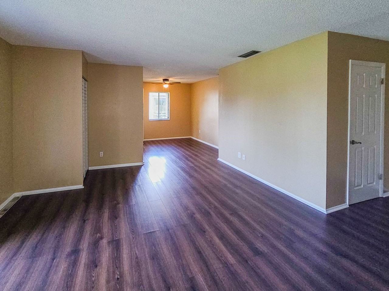 152 Springwood Cir #D - Photo 5 of 23