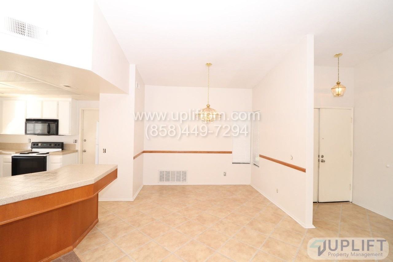 515 La Haina Pl - Photo 7 of 21